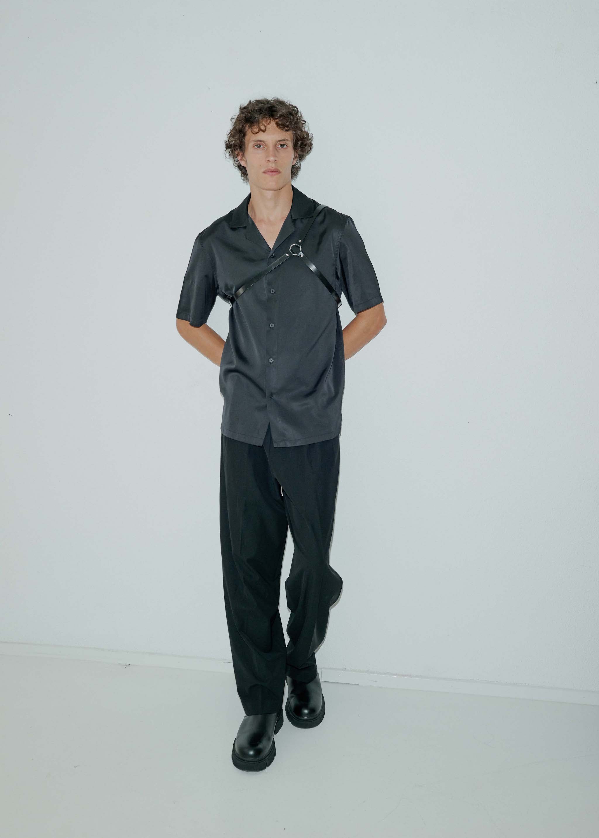 men's yvy leather asymmetric shoulder piece full body