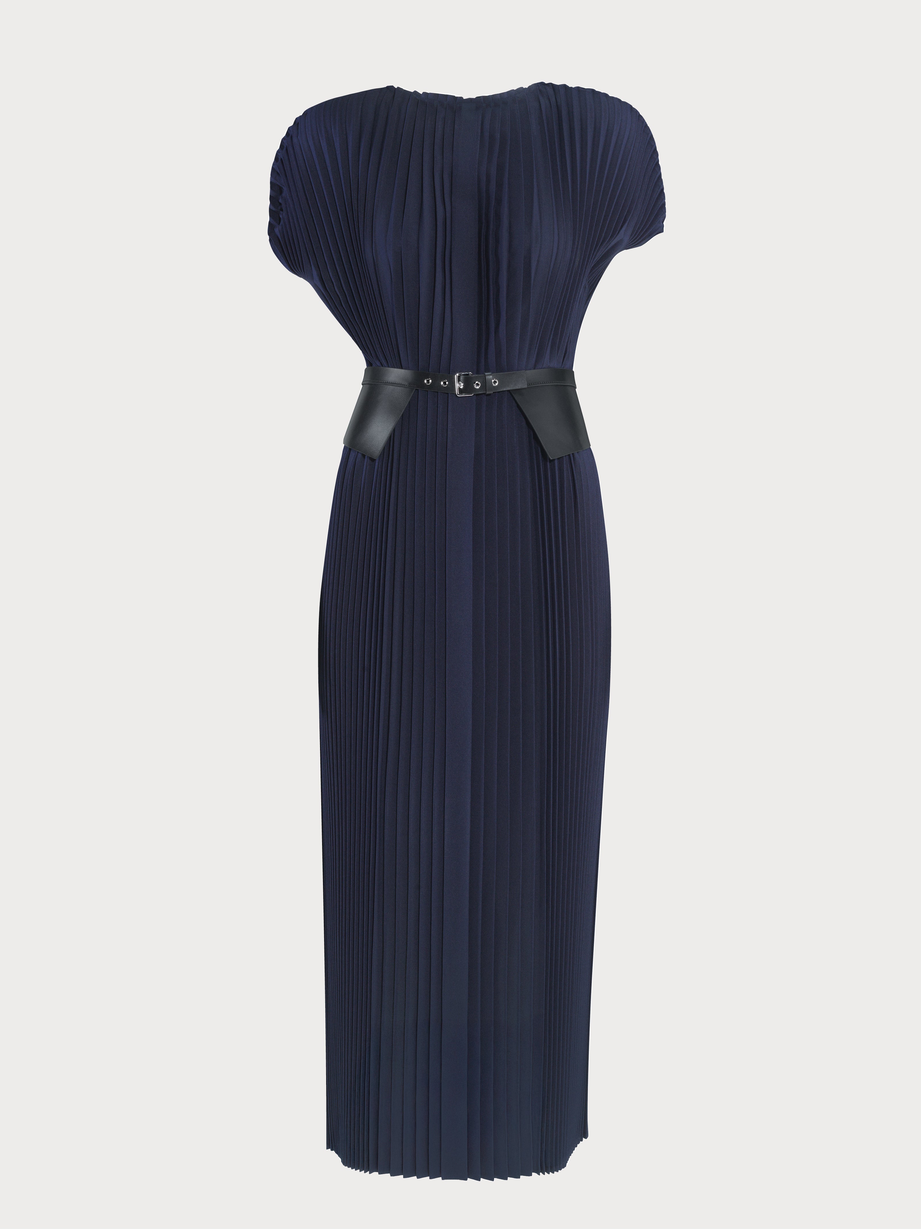 yvy navy blue long plisse dress with black curve belt with silver hardware
