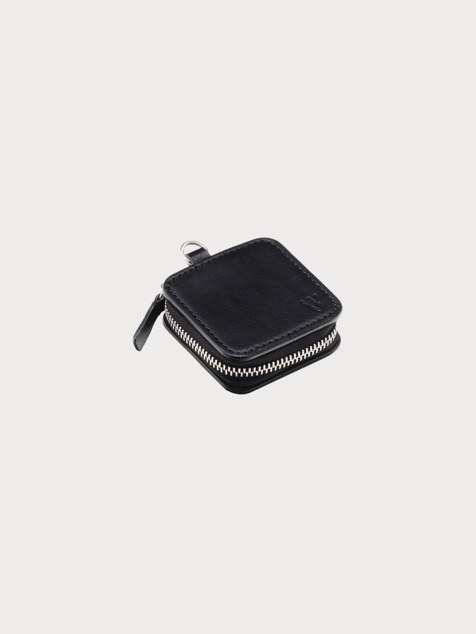 yvy leather mini pouch with zip closure